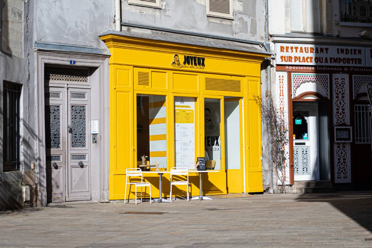 Café Joyeux Nantes - devanture