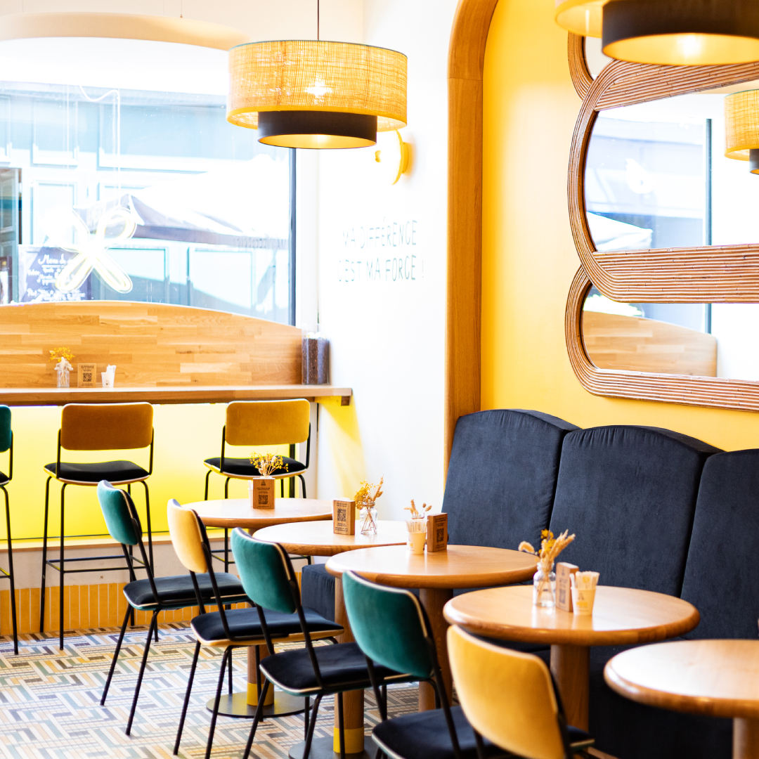 Salle intérieure Café Joyeux de Strasbourg