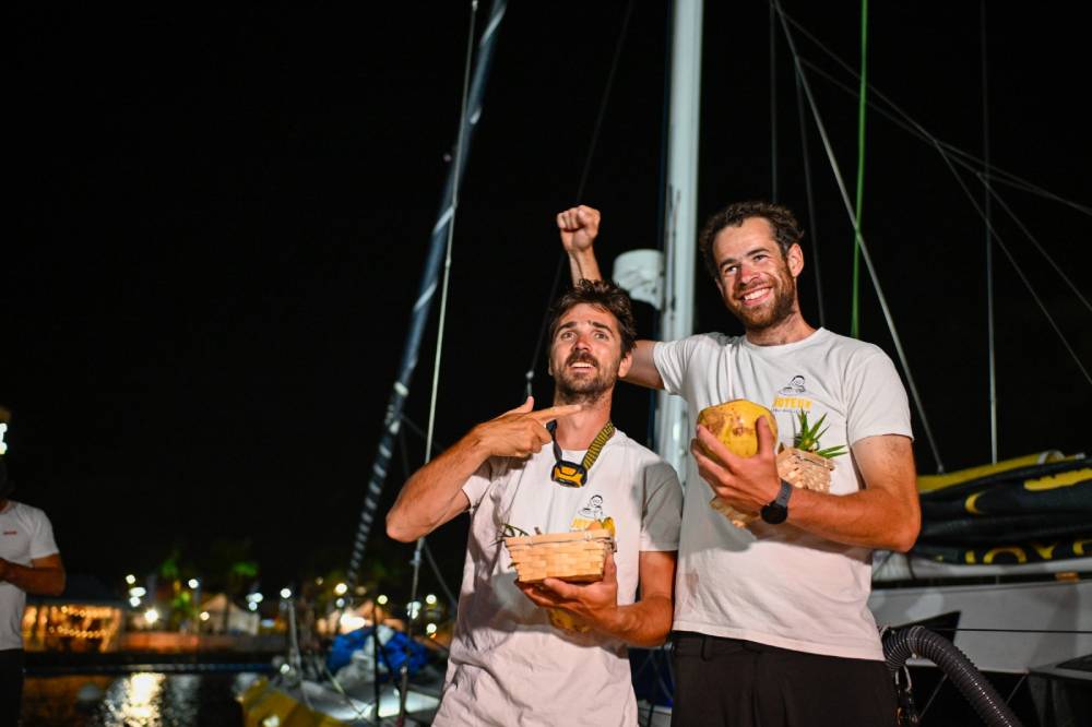 Arrivée de Café Joyeux en Martinique au Top 10 de la transat Jacques Vabres