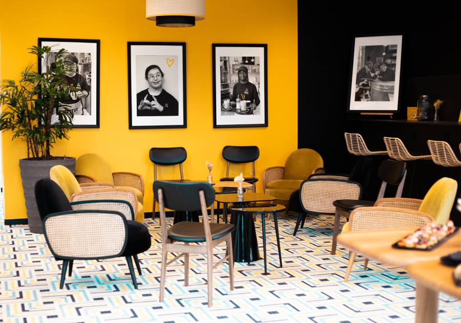 Café Joyeux Inside - Klésia