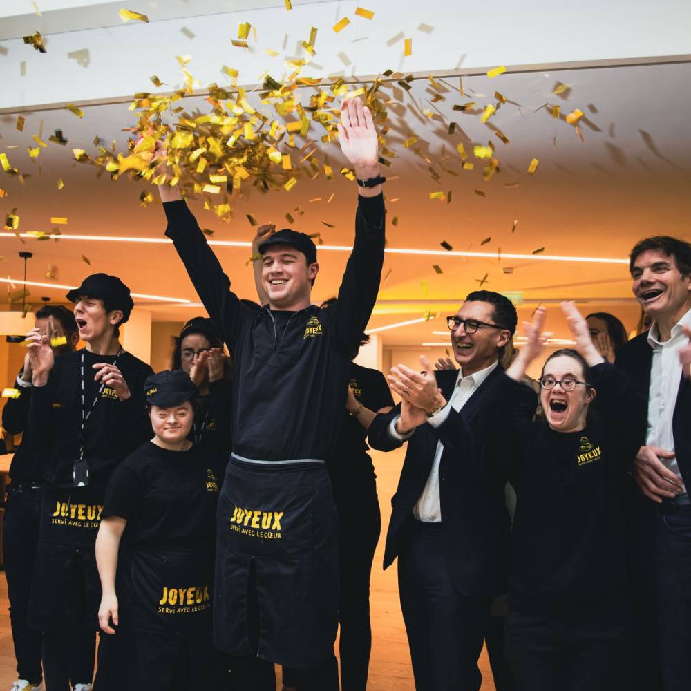 Offre inside au coeur d'une entreprise en faveur de la rencontre et l'inclusion du handicap en milieu ordinaire - Café Joyeux