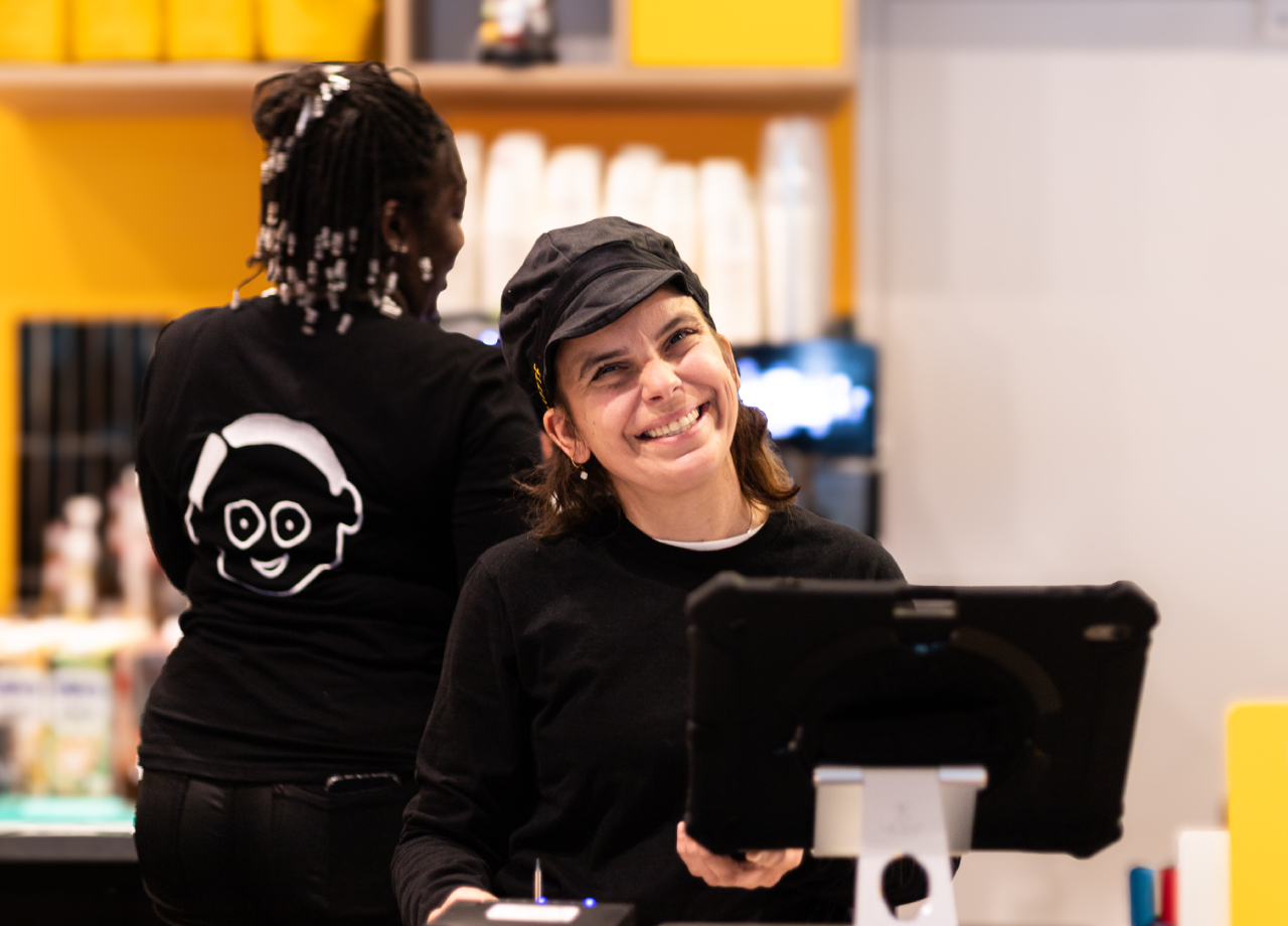 Accueil Crystal Park Joyeux Inside - Café Joyeux